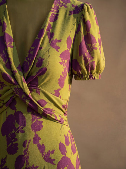 Robe Élégante en Tissu de Soie
