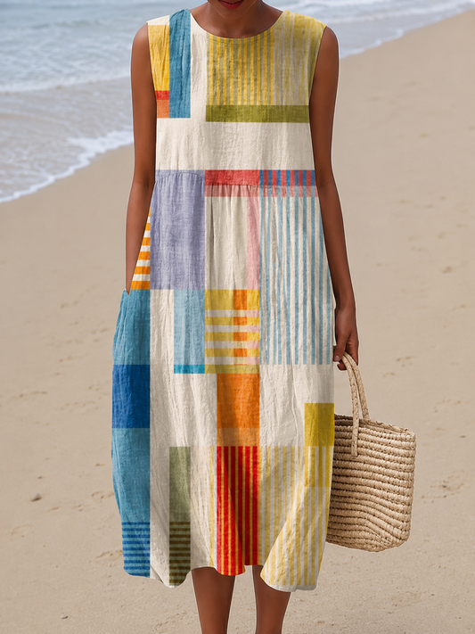 Robe Midi Géométrique Eve™" can be rewritten as "Eve™ Geometric Midi Dress.