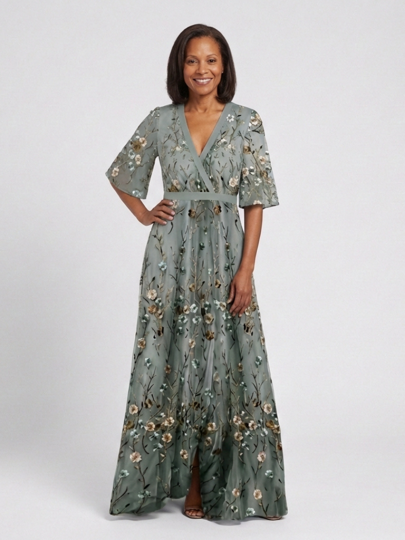 Melodi – Robe longue à fleurs avec col en V